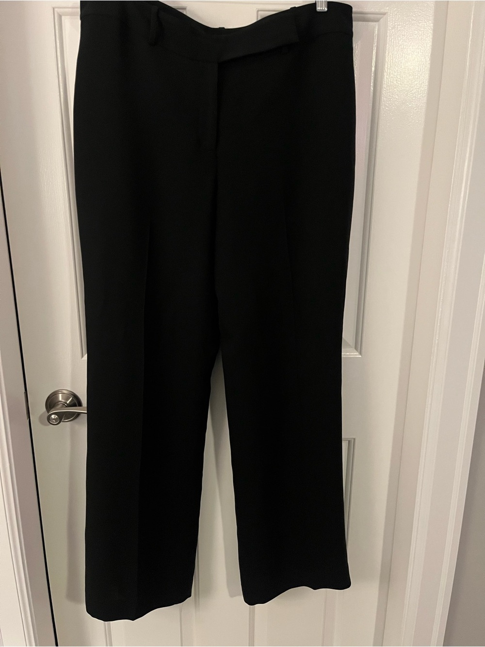 Ann Taylor Black Women’s Classic Fit Dress Pants Size 14